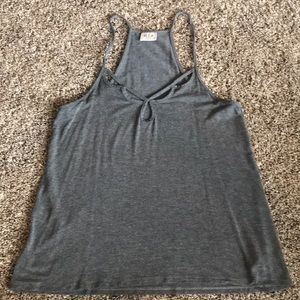 HIP Sleeveless Gray Shirt